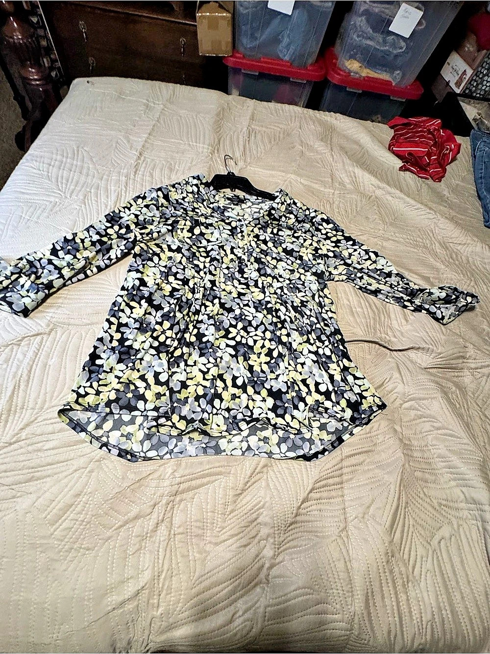 Cocomo Woman Floral Long Sleeve Blouse Black & Yellow Size 2X Like New
